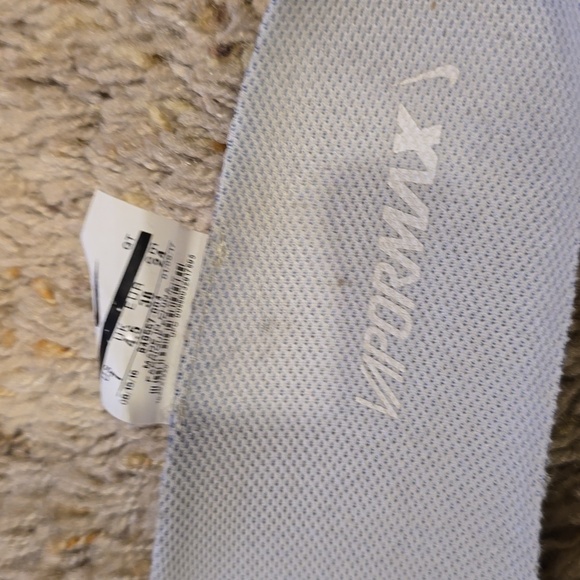 White Vapor Max - Picture 6 of 6